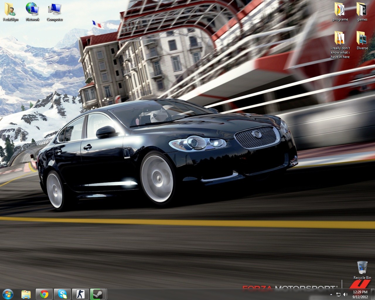 my desktop.jpg