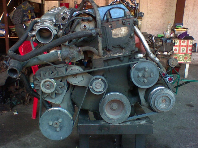 Motor Ford Sierra DOHC,2000 CM 3,TIP N9C.JPG