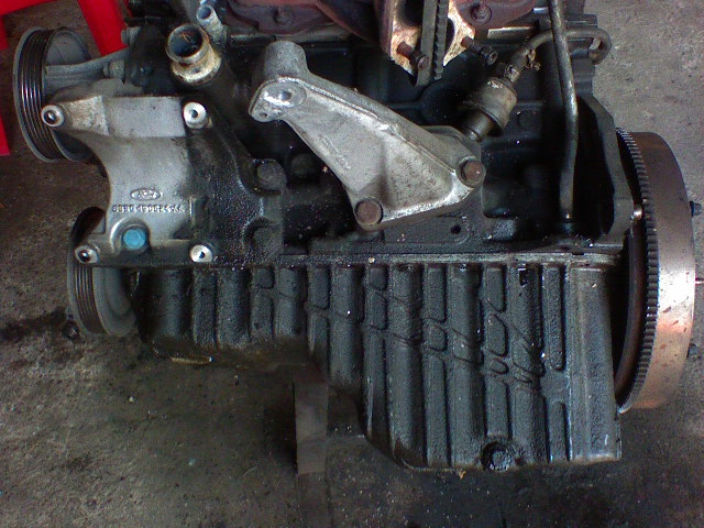Un profil al motorului..JPG